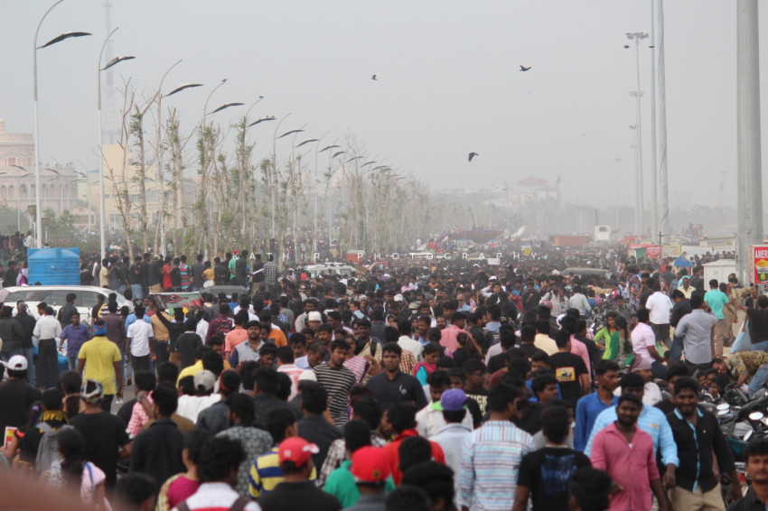 Jallikattu protests marina beach  (88)