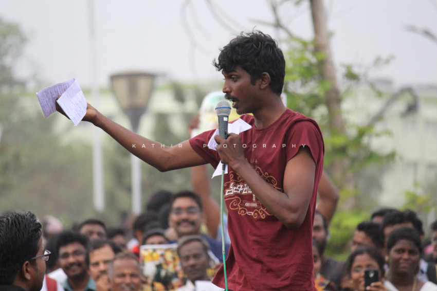 Jallikattu protests marina beach  (261)
